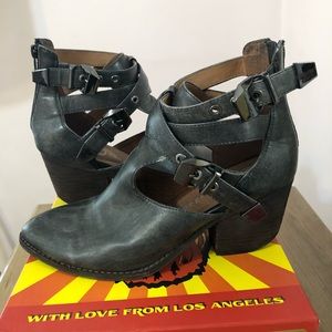 Jeffrey Campbell Everwell Bootie